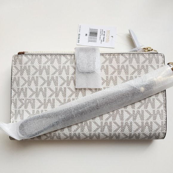 NWT Michael Kors Large Double Zip Wristlet in Vanilla - Picture 2 of 11